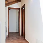 度假居 Tranquil Village With Fireplace *